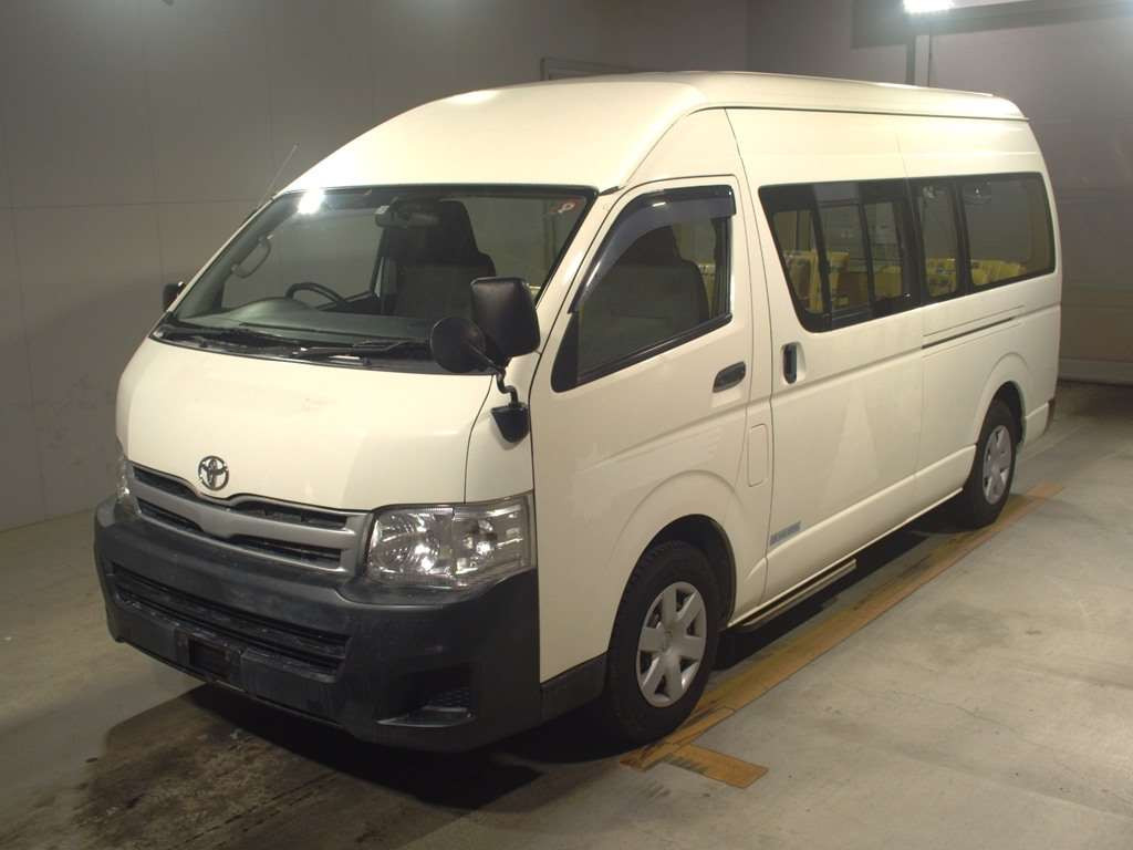 2011 Toyota Hiace Commuter TRH223B[0]