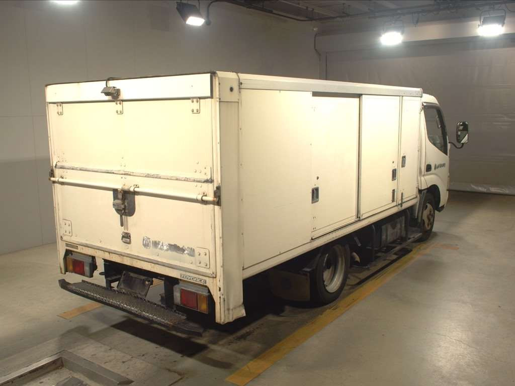 2004 Toyota Toyoace Truck XZU336[1]