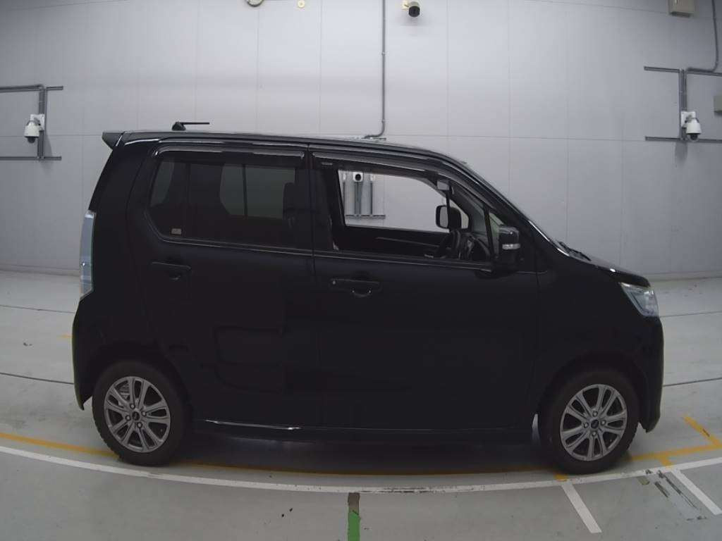 2016 Suzuki WAGON R STINGRAY MH44S[2]