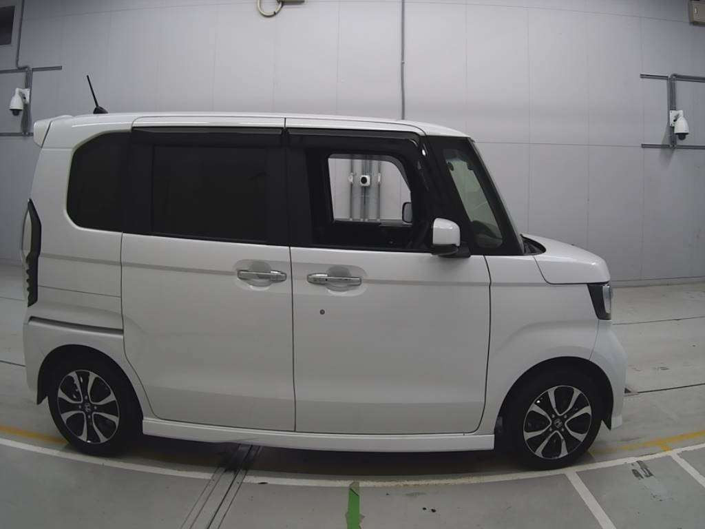 2020 Honda N-BOX CUSTOM JF3[2]