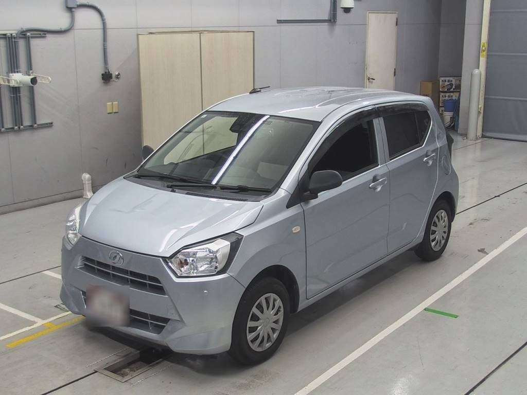 2017 Daihatsu Mira es LA350S[0]