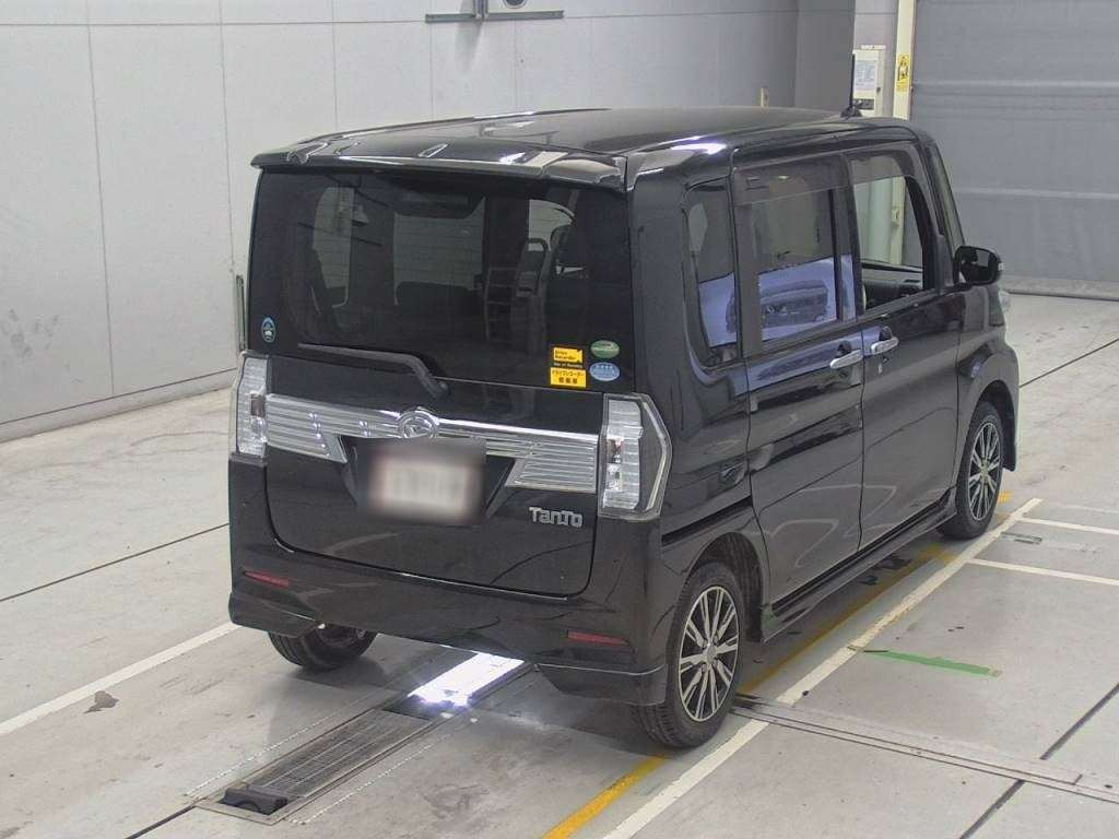 2016 Daihatsu Tanto Custom LA600S[1]