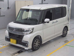 2016 Daihatsu Tanto