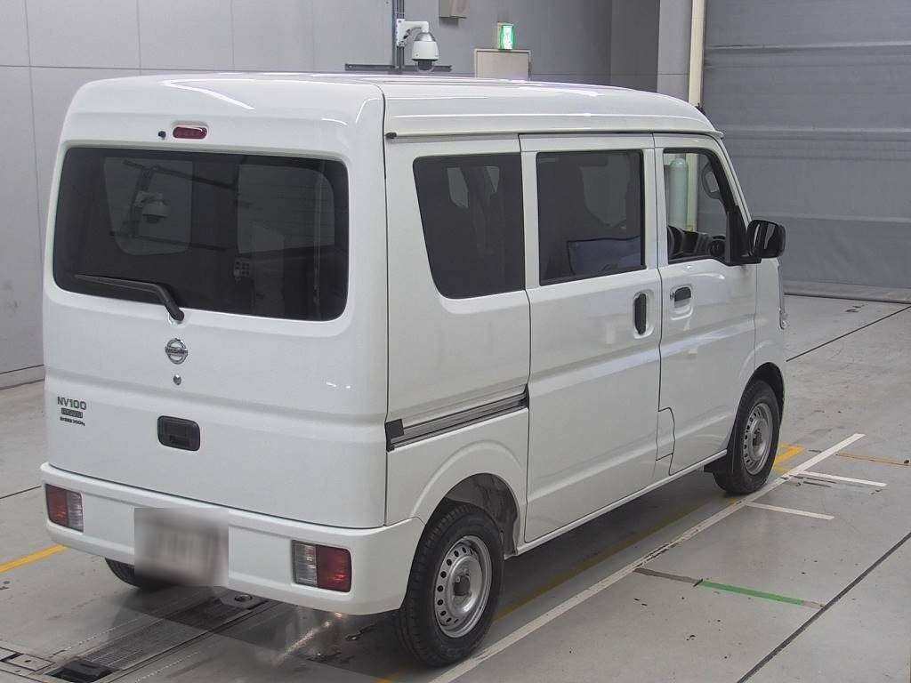 2023 Nissan NV100 Clipper DR17V[1]