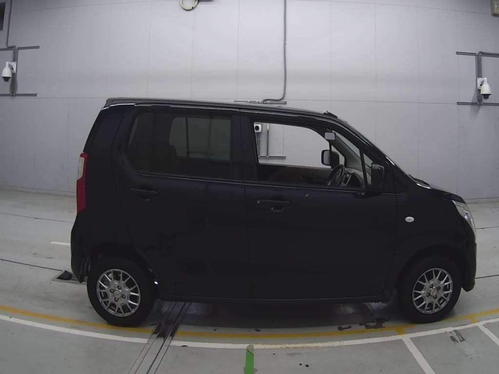 2014 Suzuki Wagon R MH34S[2]