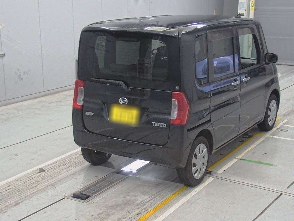 2014 Daihatsu Tanto LA600S[1]