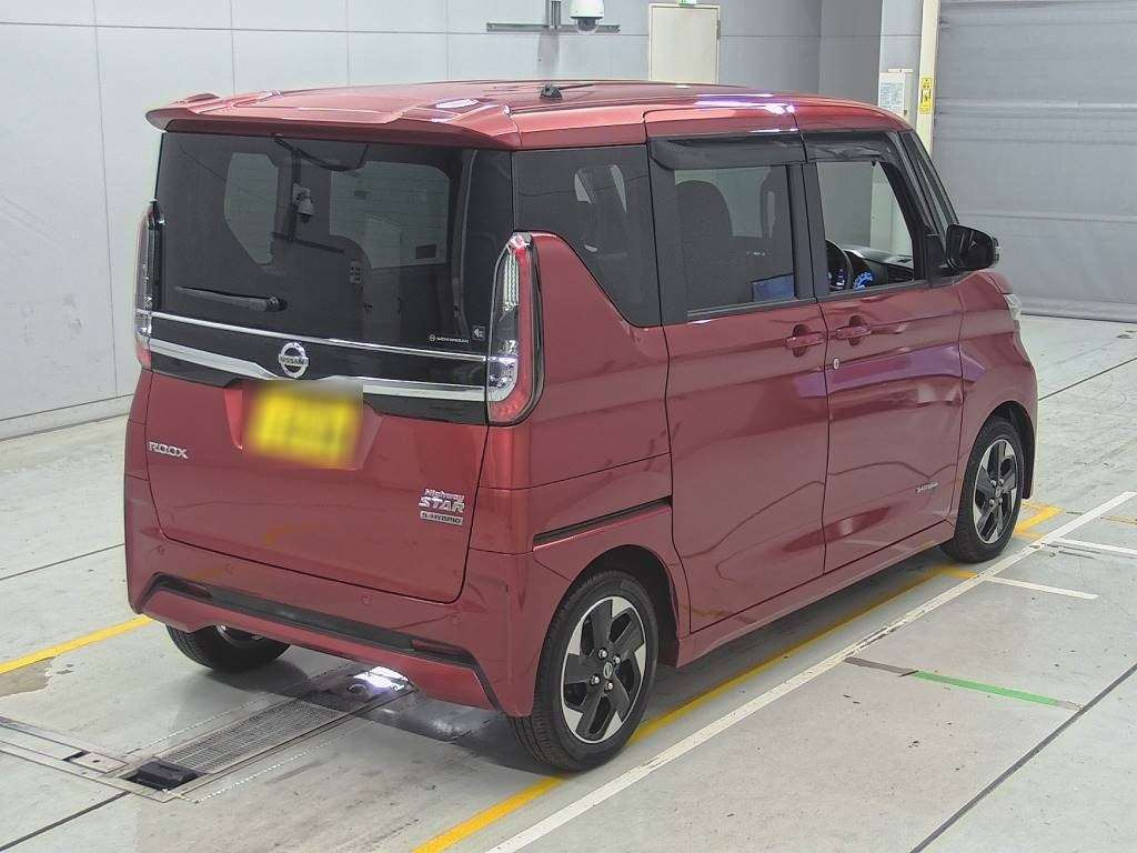 2022 Nissan Roox B44A[1]