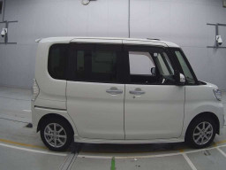 2013 Daihatsu Tanto