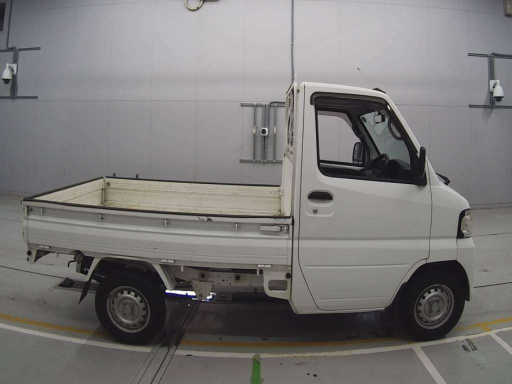 2013 Nissan Clipper Truck U71T[2]