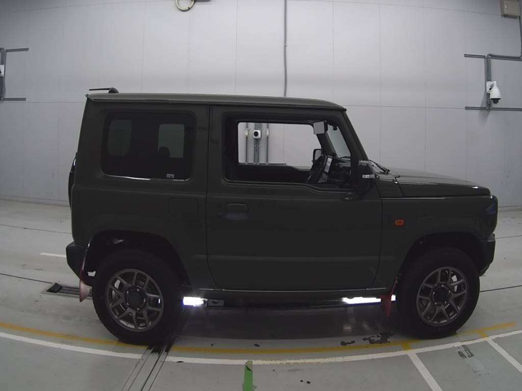 2020 Suzuki Jimny JB64W[2]