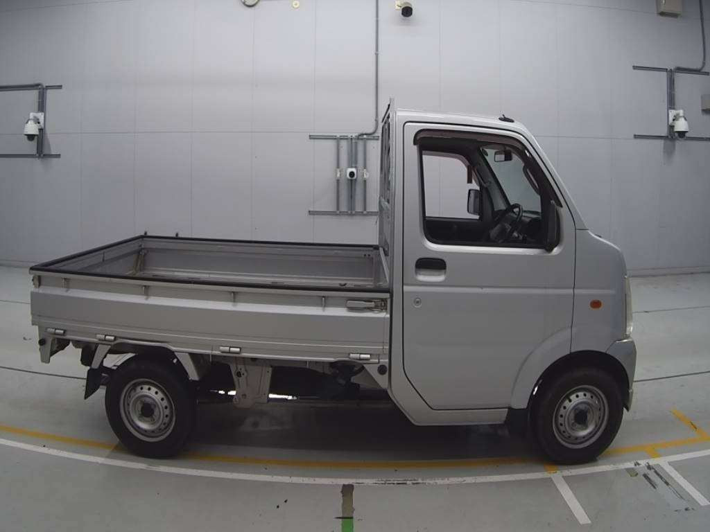 2012 Suzuki Carry Truck DA63T[2]