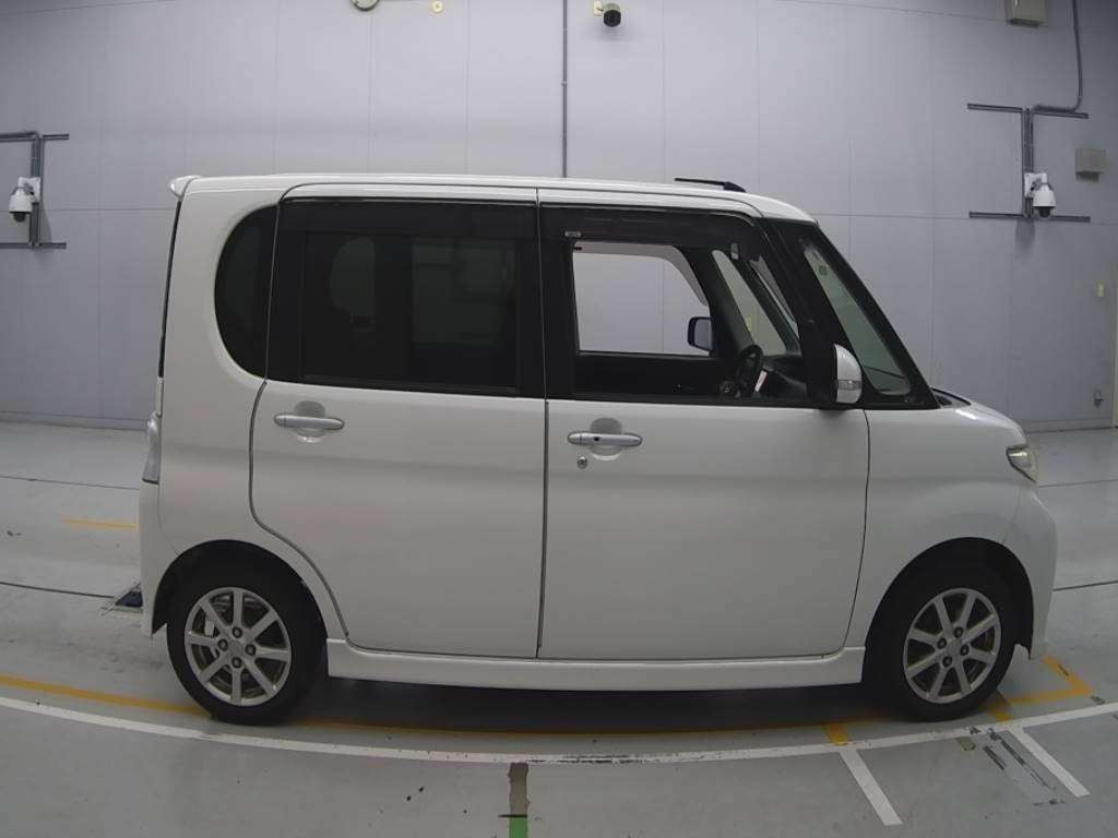 2012 Daihatsu Tanto L375S[2]