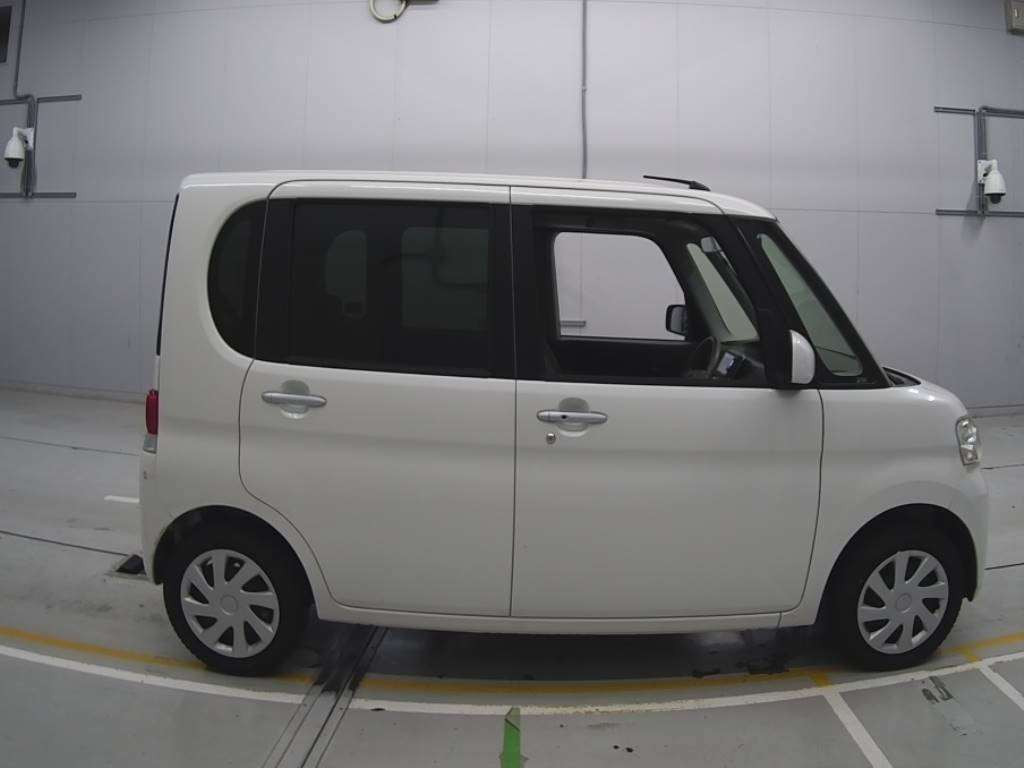 2012 Daihatsu Tanto L375S[2]