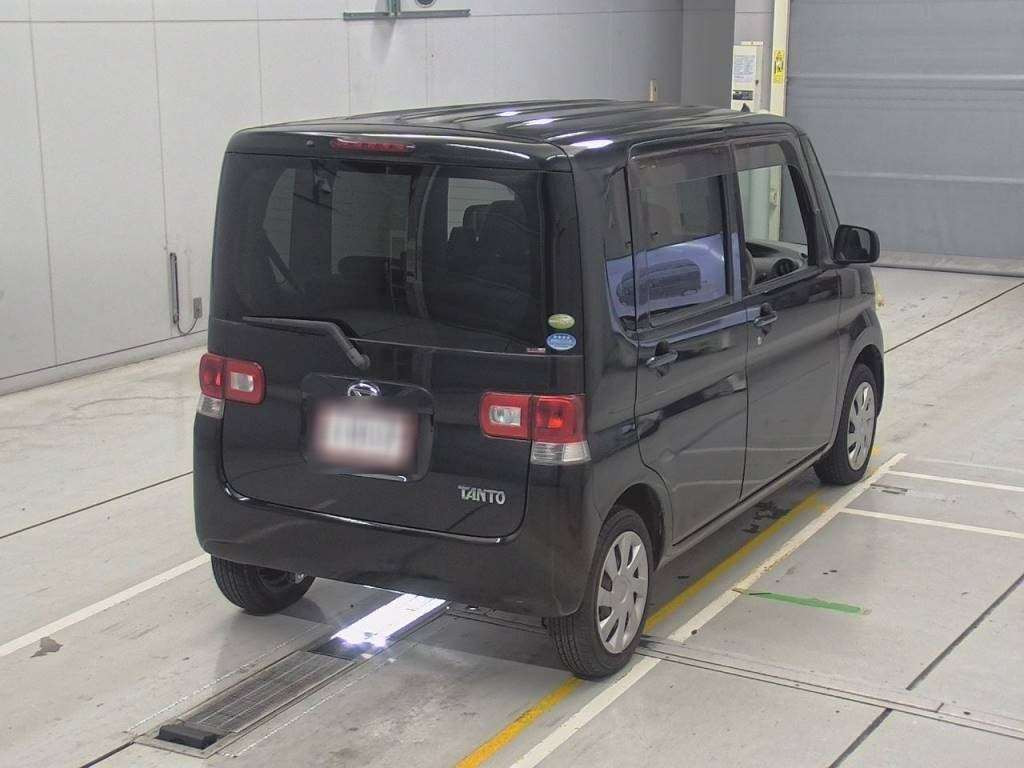 2011 Daihatsu Tanto L375S[1]