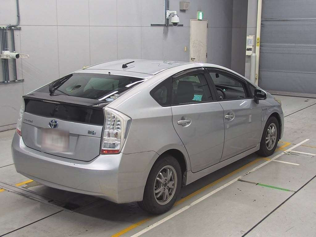 2009 Toyota Prius ZVW30[1]