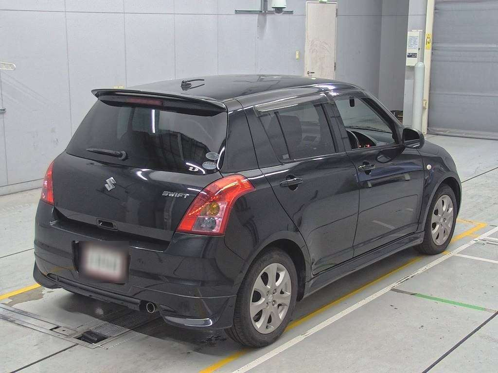 2010 Suzuki Swift ZC71S[1]