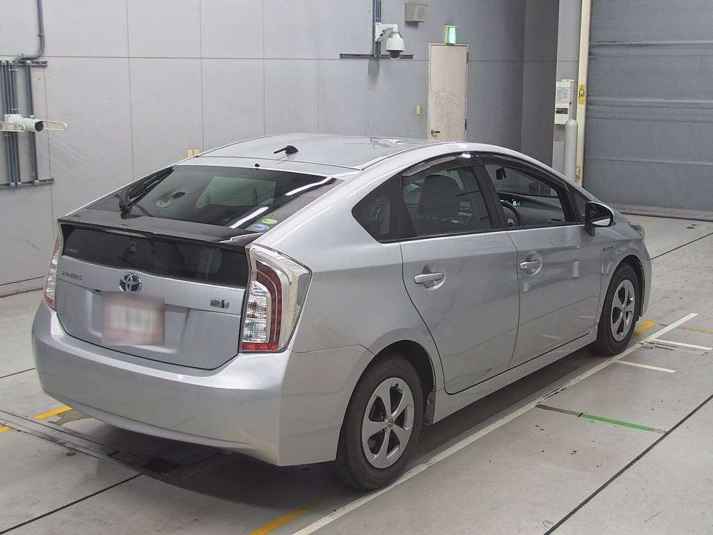 2014 Toyota Prius ZVW30[1]