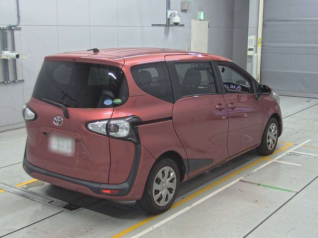 2018 Toyota Sienta NSP170G[1]