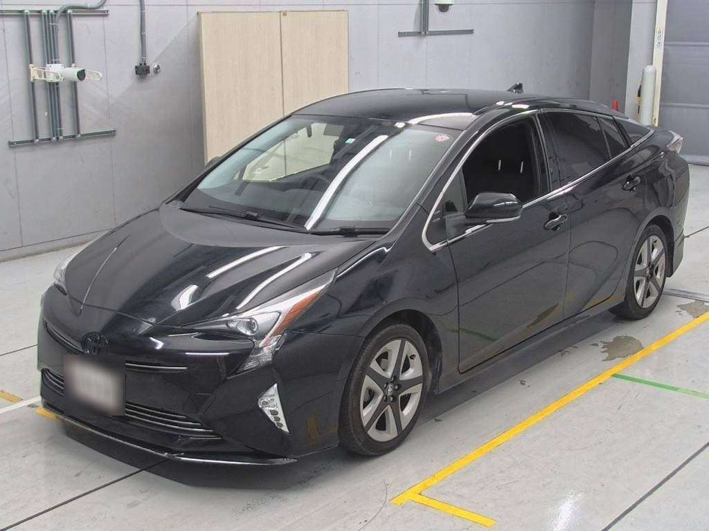 2016 Toyota Prius ZVW50[0]