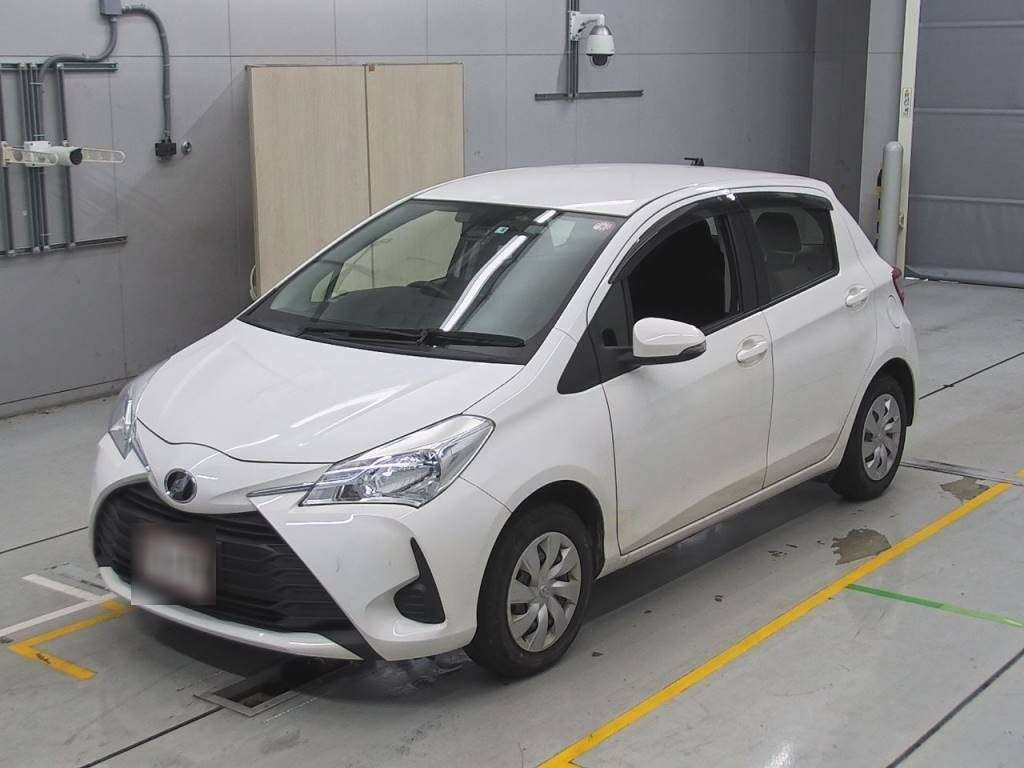 2017 Toyota Vitz KSP130[0]