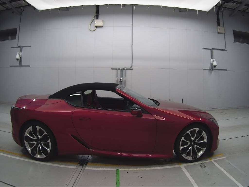 2020 Lexus LC URZ100[2]