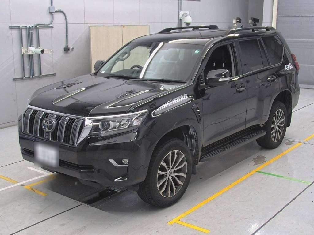 2020 Toyota Land Cruiser Prado TRJ150W[0]