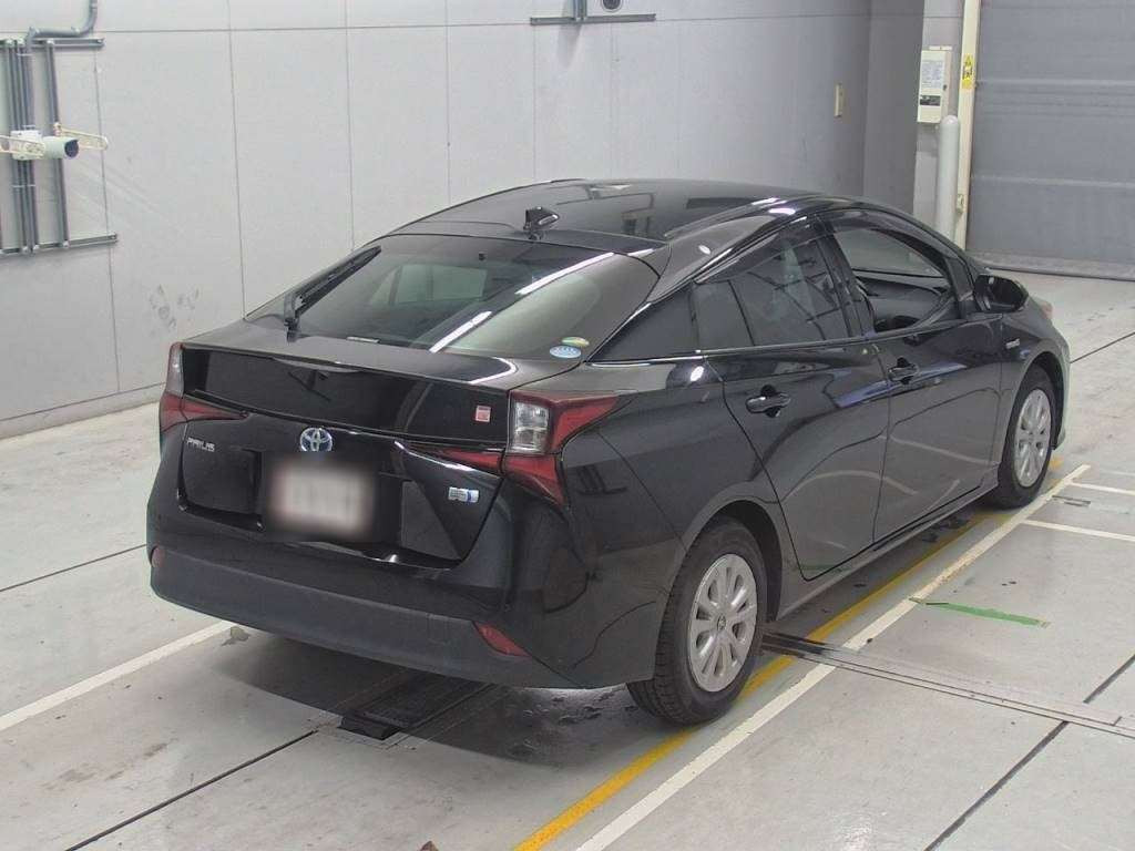 2019 Toyota Prius ZVW51[1]