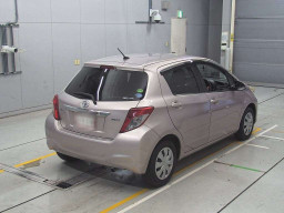 2012 Toyota Vitz