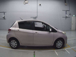 2012 Toyota Vitz