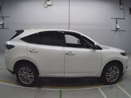 2015 Toyota Harrier