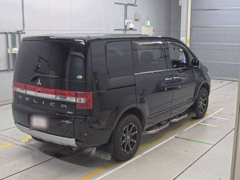 2016 Mitsubishi Delica D5 CV1W[1]