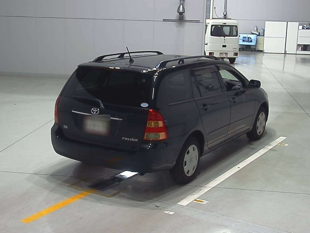 2003 Toyota Corolla Fielder NZE121G[1]