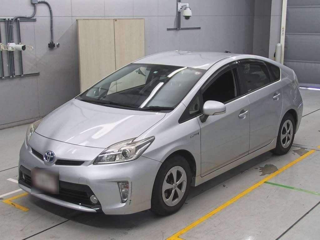 2013 Toyota Prius ZVW30[0]