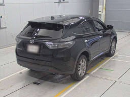 2015 Toyota Harrier