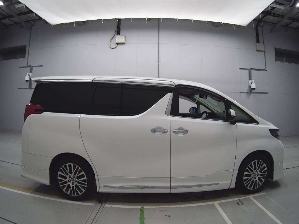 2015 Toyota Alphard AGH30W[2]