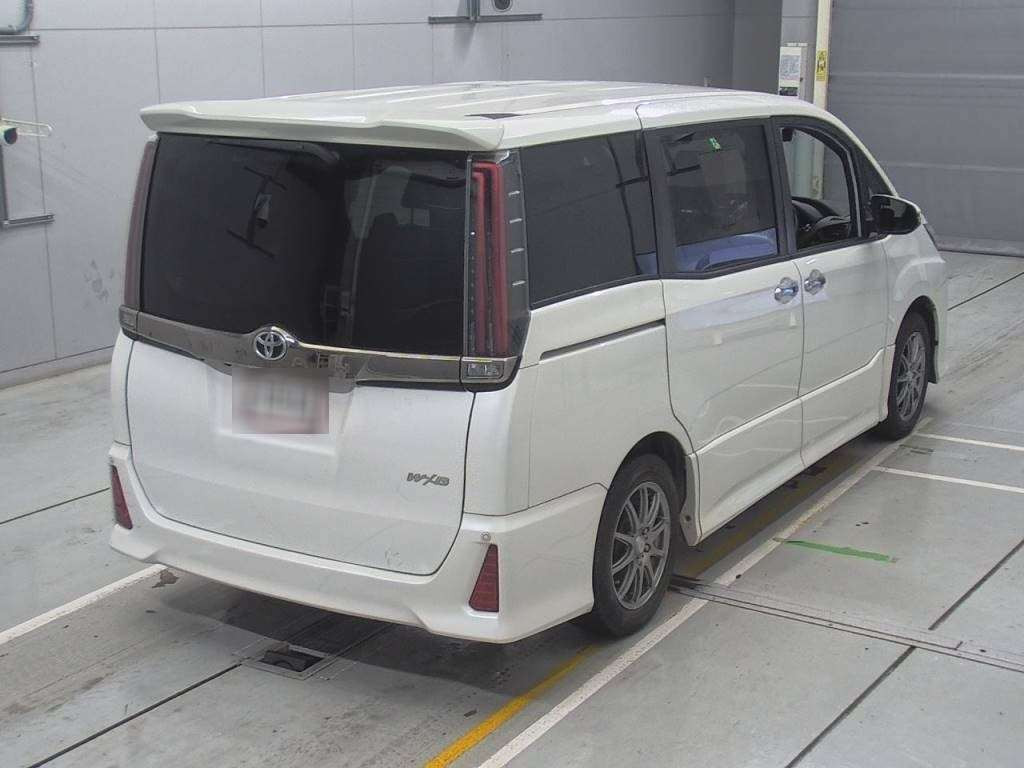 2017 Toyota Noah ZRR80W[1]