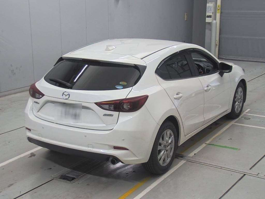 2016 Mazda Axela Sport BM5FS[1]