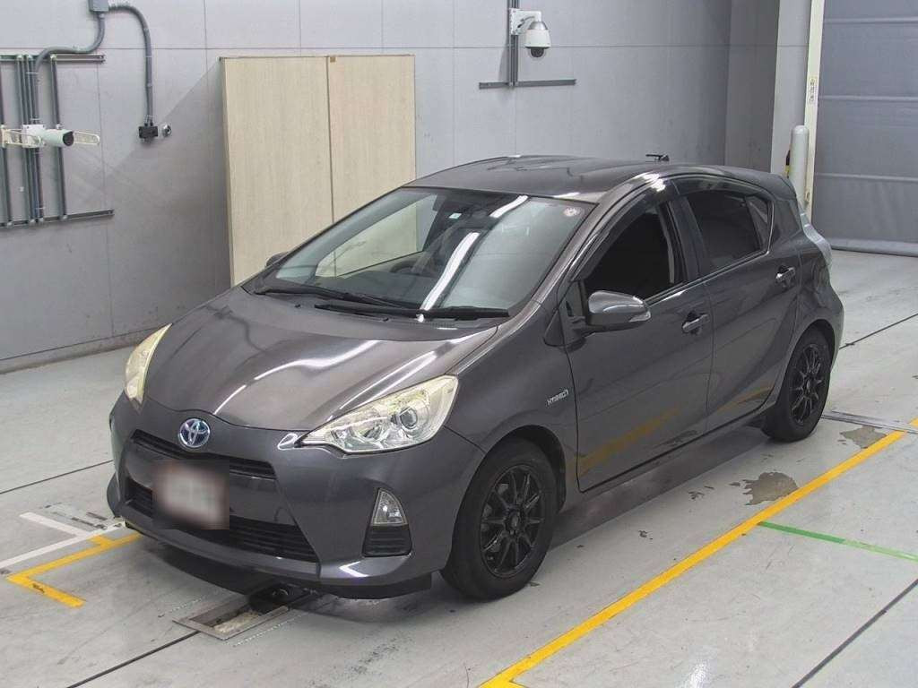 2012 Toyota Aqua NHP10[0]