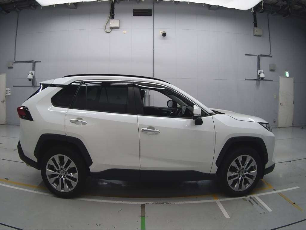 2019 Toyota RAV4 MXAA54[2]