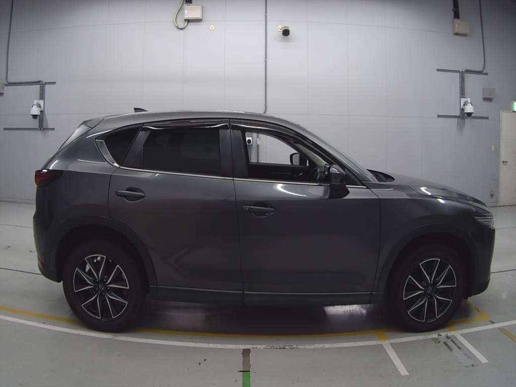 2017 Mazda CX-5 KFEP[2]