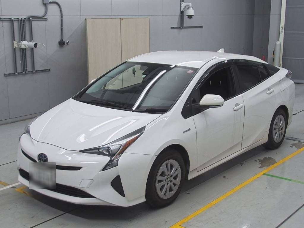 2018 Toyota Prius ZVW51[0]