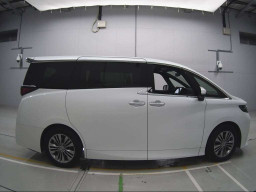 2023 Toyota Alphard