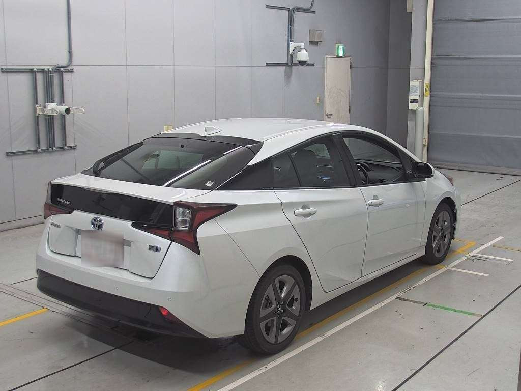 2021 Toyota Prius ZVW51[1]