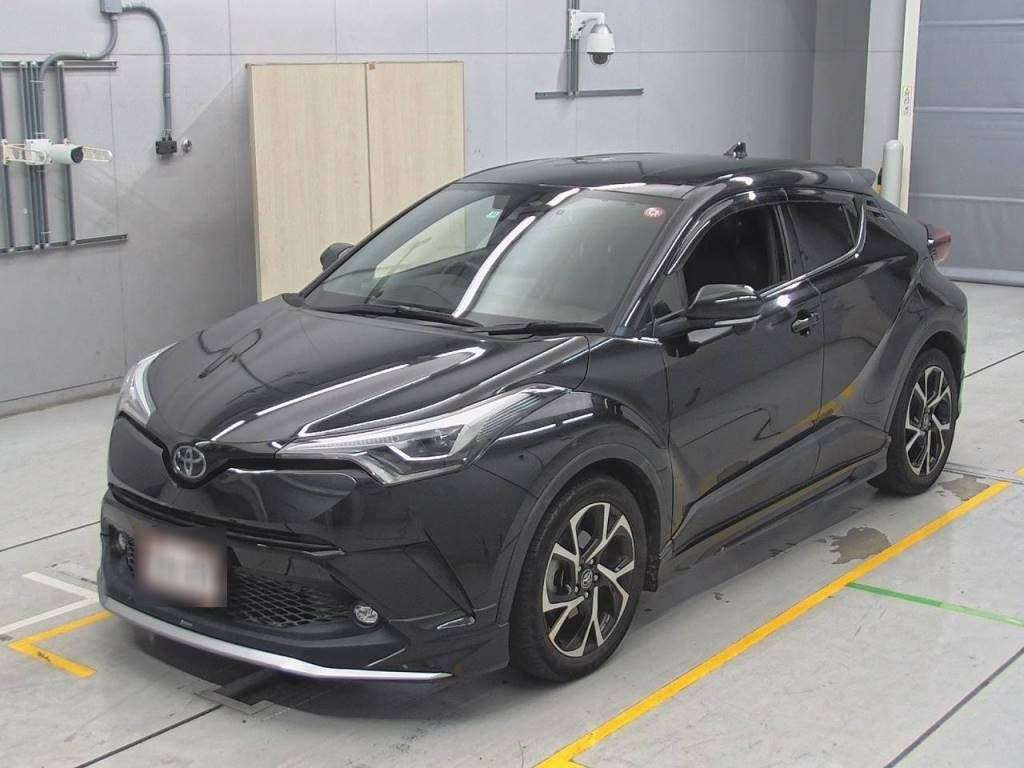 2019 Toyota C-HR NGX10[0]