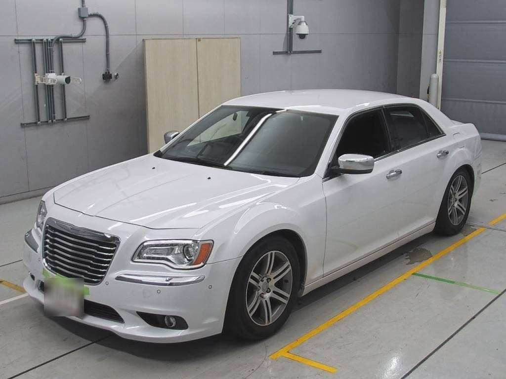 2013 Chrysler 300 LX36[0]