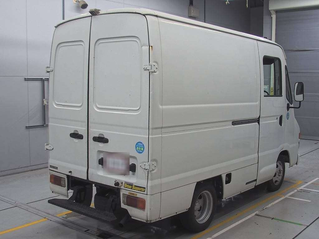 2003 Toyota Toyoace Urban Supporter LY228K[1]