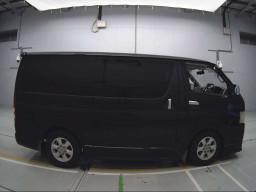 2010 Toyota Hiace Van