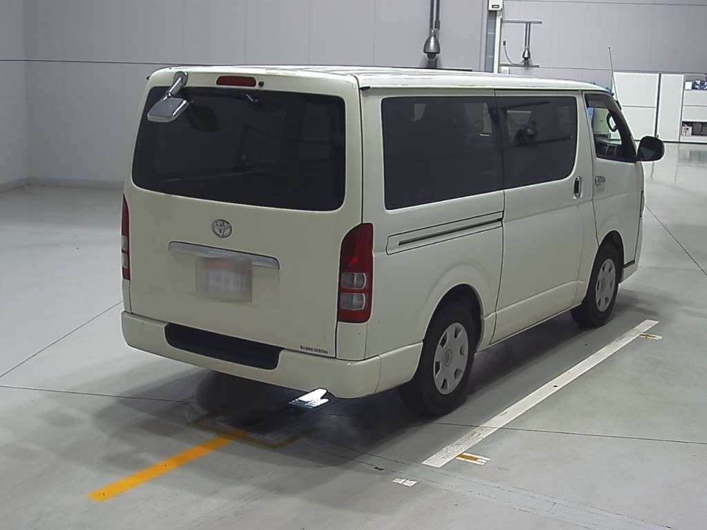 2012 Toyota Regiusace Van TRH200V[1]