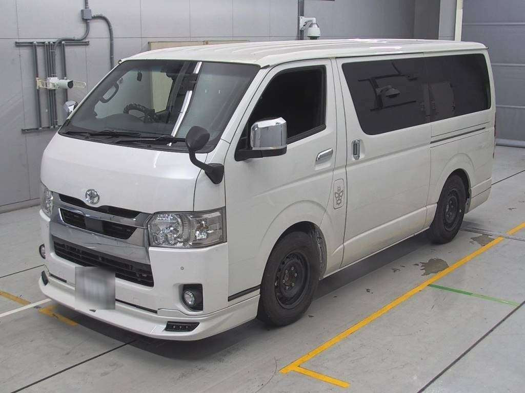 2020 Toyota Hiace Van GDH201V[0]