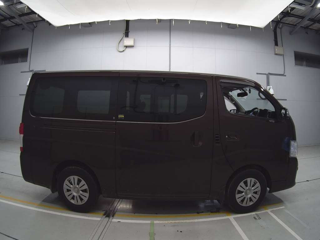 2018 Nissan NV350 CARAVAN VAN VW2E26[2]